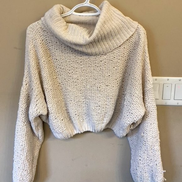 Garage Cowl Neck - Picture 1 of 1